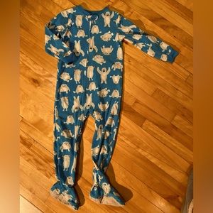 Onesie pyjama zip size 4 kid